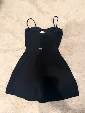 alo black dress white outline ALO